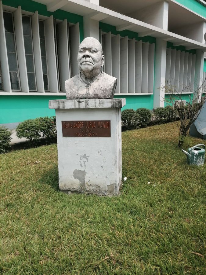 Buste d’un maître de l’Académie
